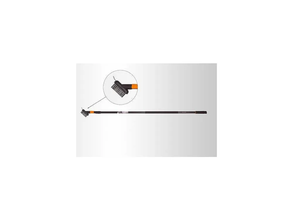 Kartáč FISKARS na spáry QuikFit+násada L 155cm 1002178 - doprodej Must-Have